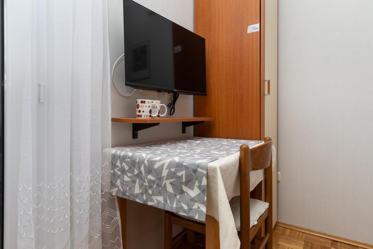 Apartment Duce 5973B Omiš Exteriör bild